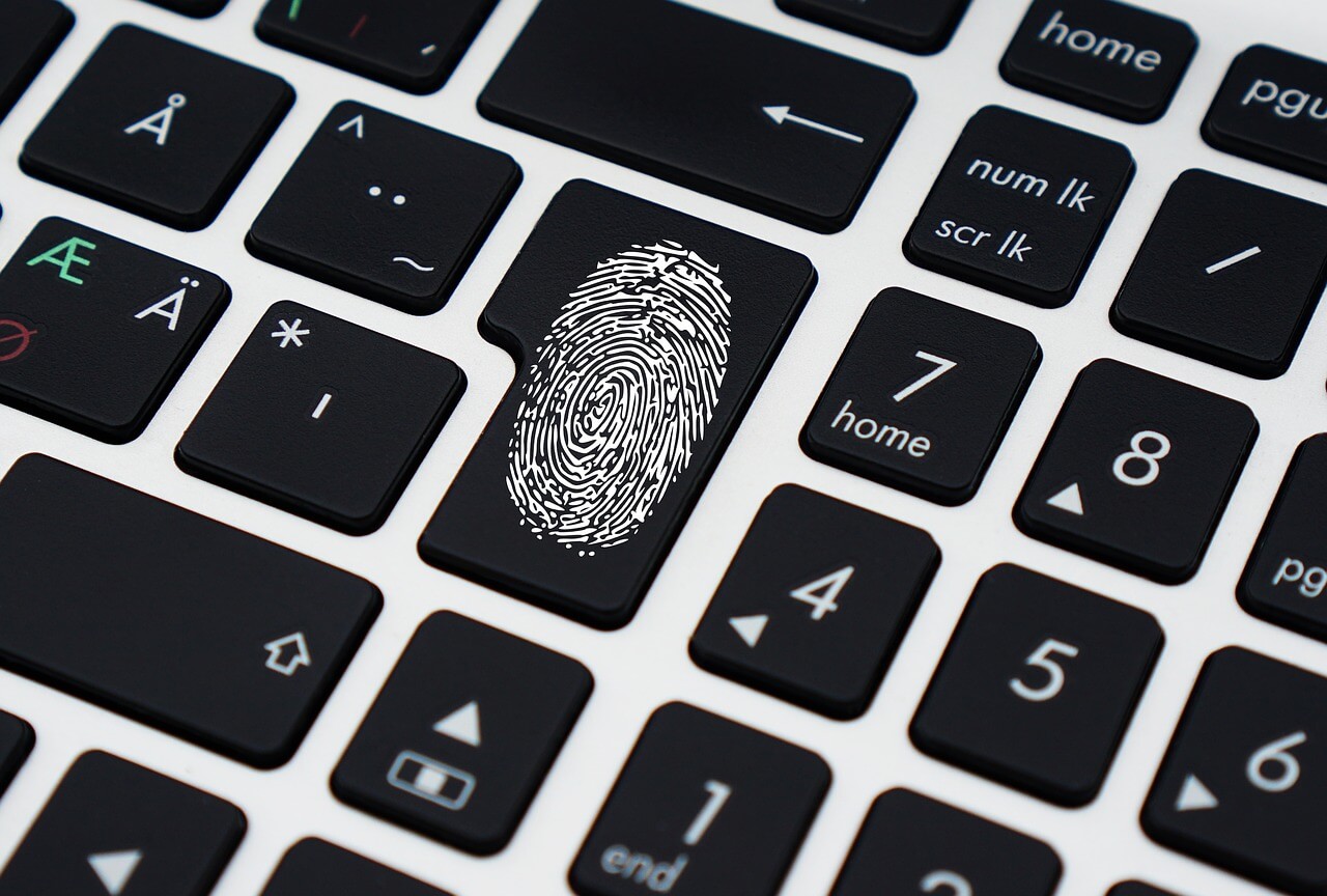 Bareinzahlung Auf Fremdes Konto Anonym
